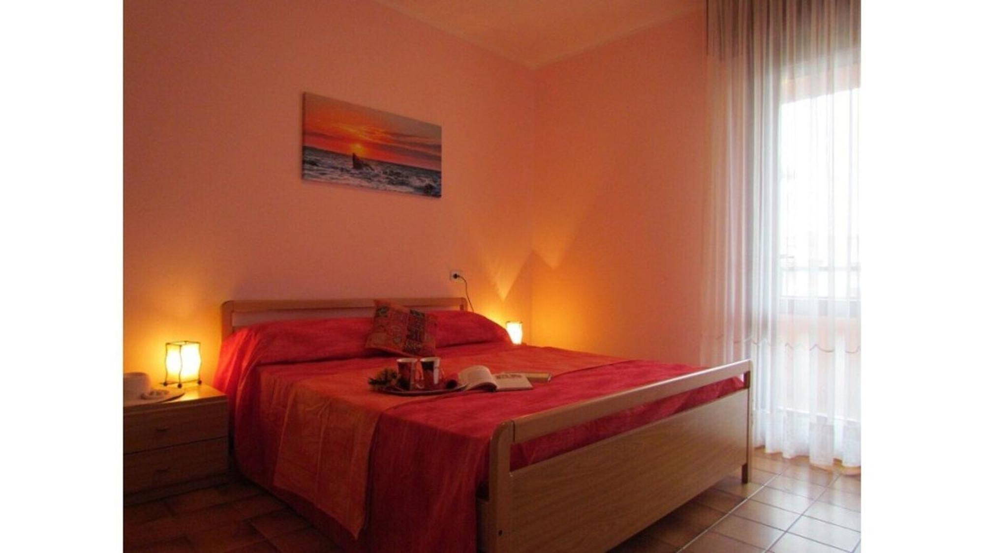 Cosy Apartment Quiet Bulding - Ac - Washing Machine - Private Parking Bibione Exterior photo